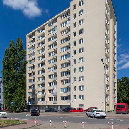 Comfortable Apartment Warsaw Wola & Balcony By Noclegi Renters Dış mekan fotoğraf